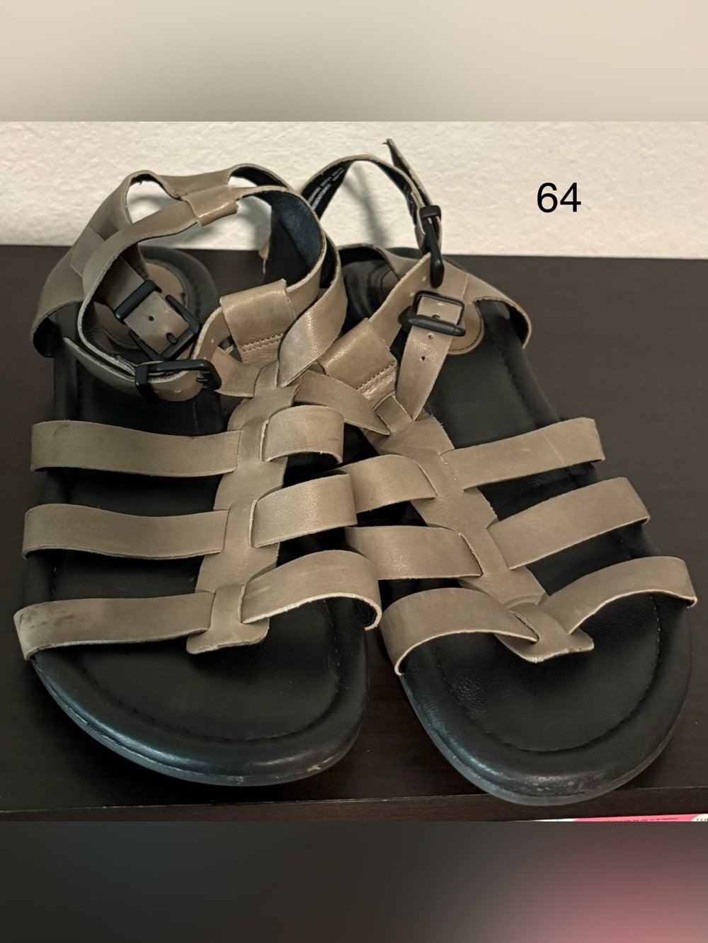 Women's Clarks Strappy Gladiator Sandals in Taupe